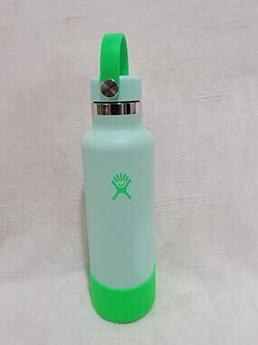 Hydro Flask Prism Pop Reusable Water Bottle - 21oz, Stainless Steel, Mint Green